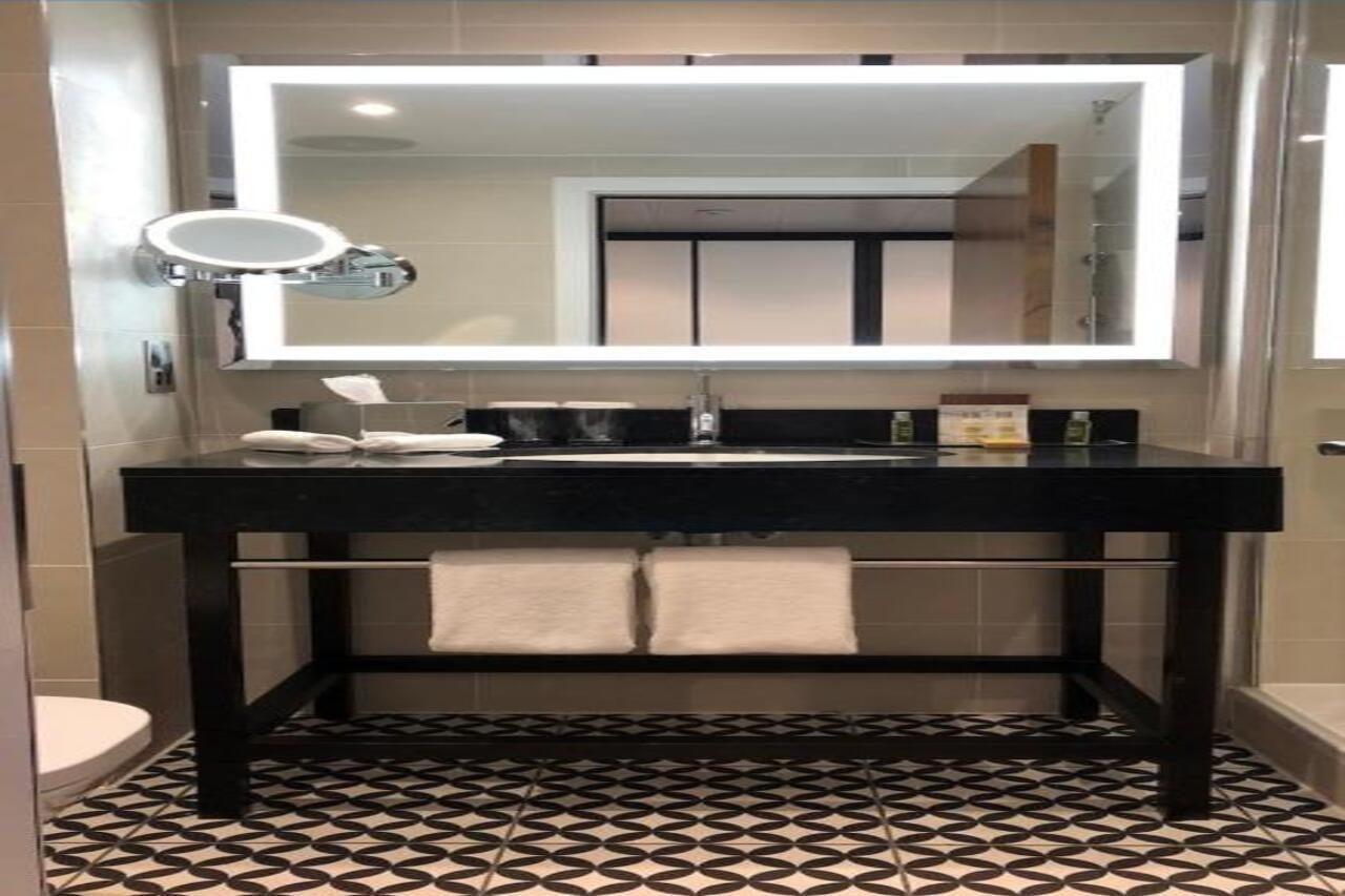 Doubletree By Hilton Chester Ngoại thất bức ảnh
