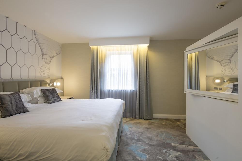 Doubletree By Hilton Chester Ngoại thất bức ảnh
