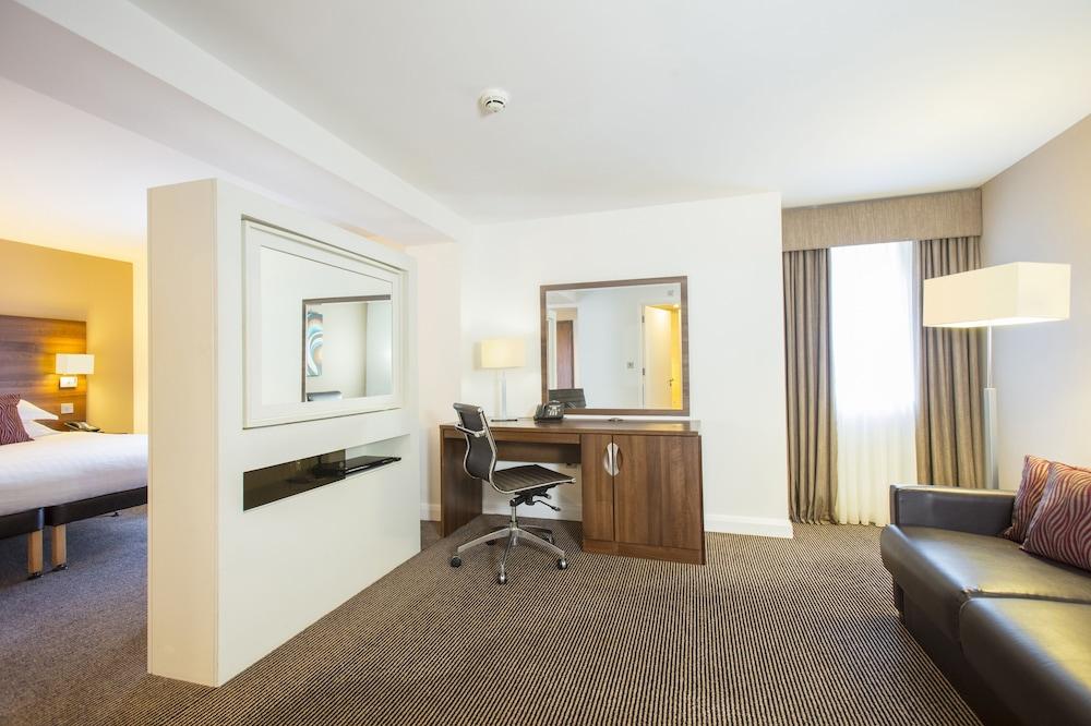 Doubletree By Hilton Chester Ngoại thất bức ảnh