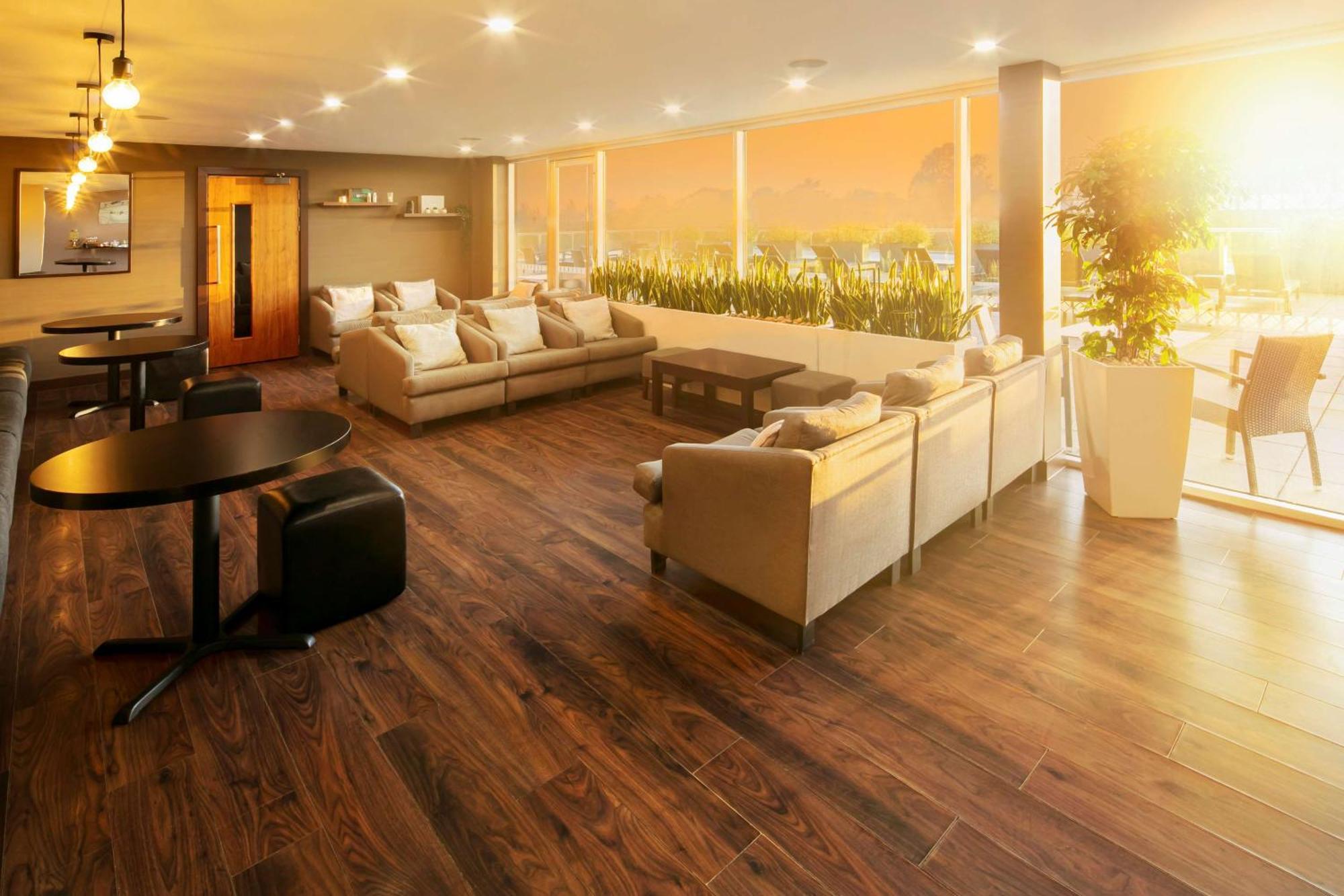 Doubletree By Hilton Chester Ngoại thất bức ảnh